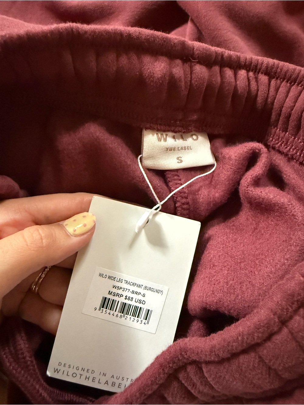 NWT Wilo Women's Maroon sweatpants - Picture 2 of 2